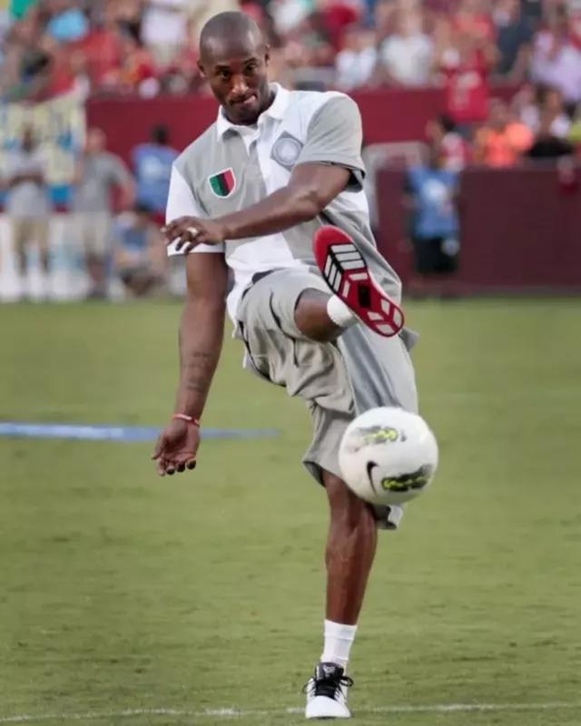 末节33-10！浙江男篮21分大胜深圳，吴前22+6刘泽一17+5，老将周鹏低迷