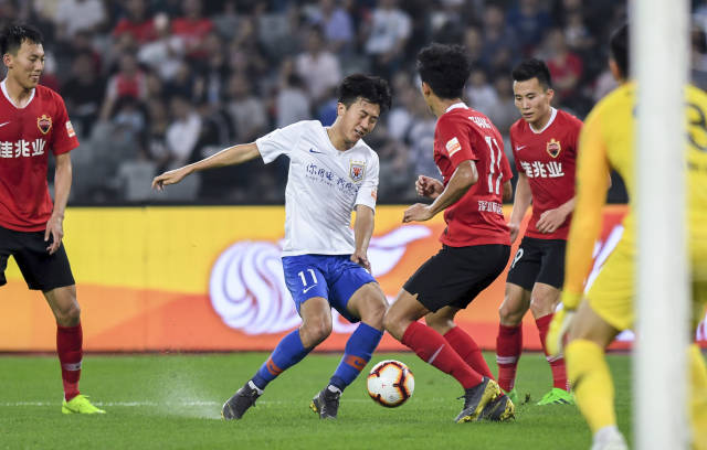 土耳其足协公布对102名涉赌球员处罚结果，其中5人被禁赛1年