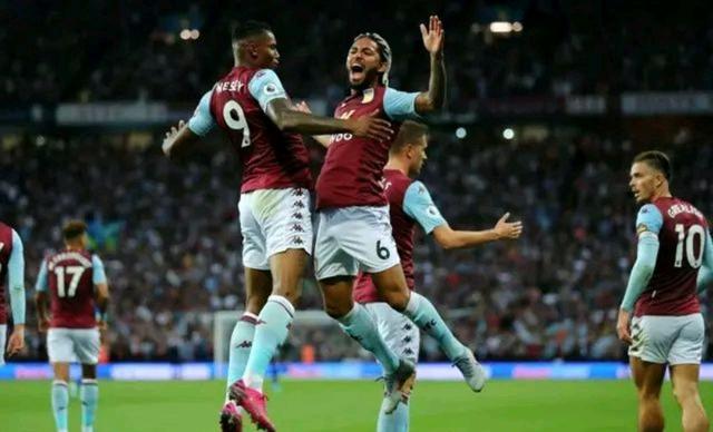 奎因垃圾时间偷袭抢断铁血扣篮，克雷伊奇不满怒喷引发冲突